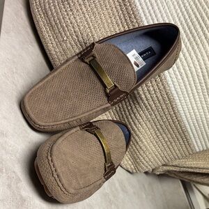 Tommy Hilfiger Tan Loafers with Gold Detail